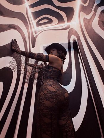 Full leaked Iza cantora private photo