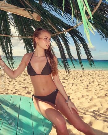 Full leaked Izaandelle private onlyfans photo