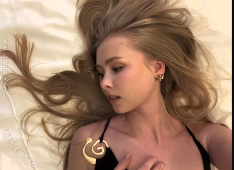 Full leaked Izaandelle private photo