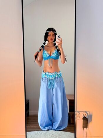 Full leaked Izabeii private photo
