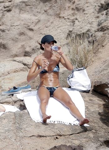 Full leaked Izabel goulart page private onlyfans photo