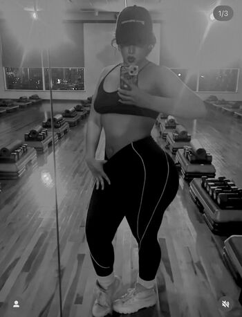 Full leaked Izabellaleeperez private photo