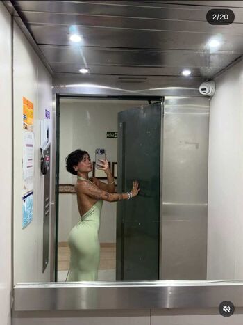 Full leaked Izasenna private photo