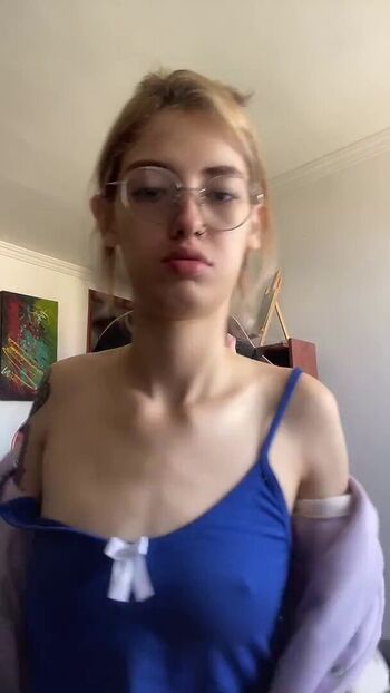 Full leaked Izismusic private onlyfans photo