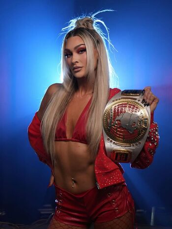 Full leaked Izzi dame page private onlyfans photo