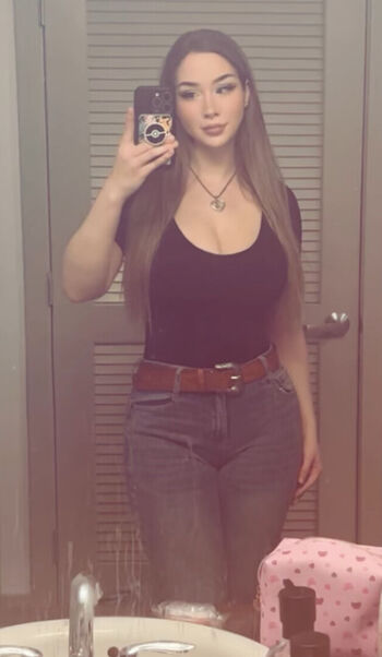 Full leaked Izzy g private onlyfans photo