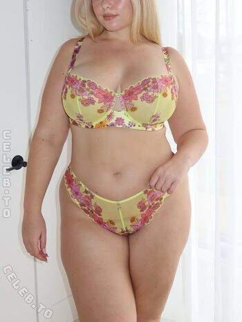 Full leaked Izzy nicholls private photo