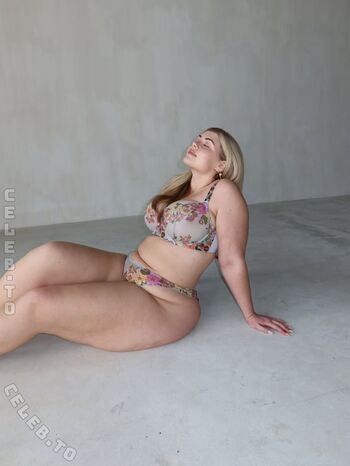 Full leaked Izzy nicholls private photo