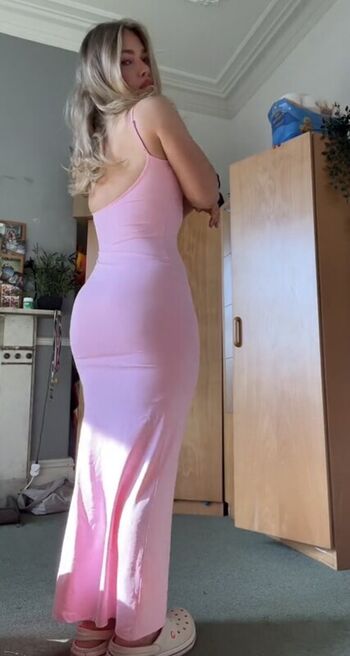 Full leaked Izzy swin private photo