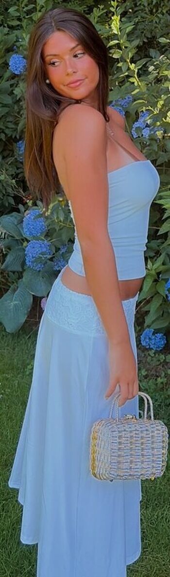 Full leaked Izzy tuchman private photo