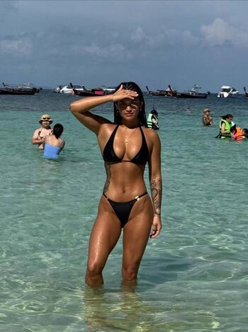 Full leaked Izzyflannery private onlyfans photo