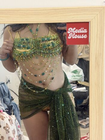 Full leaked Jackie private photo