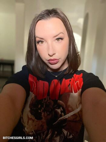 Full leaked Jackiembutler private photo