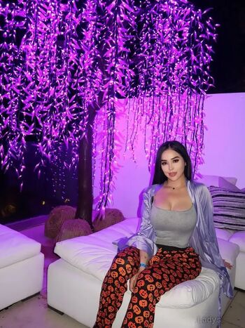 Full leaked Jacky june private photo