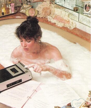 Full leaked Jaclyn smith private photo