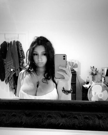 Full leaked Jadebramald private onlyfans photo