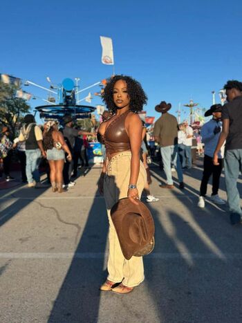 Full leaked Jalinnas private onlyfans photo