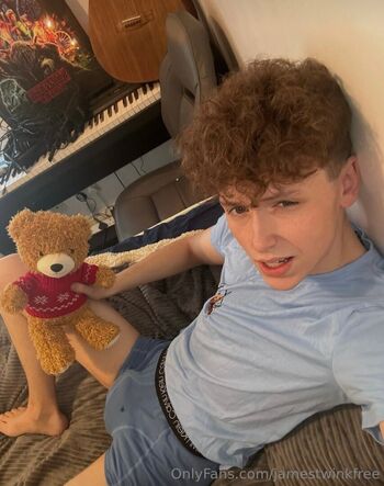 Full leaked Jamestwinkfree private photo