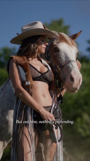 Full leaked Jana kramer private photo