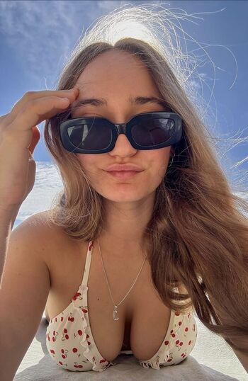 Full leaked Janae hitchenor private photo