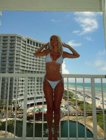 Full leaked Jane peters private photo