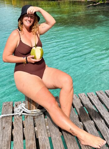 Full leaked Janet newenham private photo