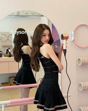 Jang Won-young