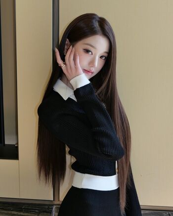 Jang Won-young