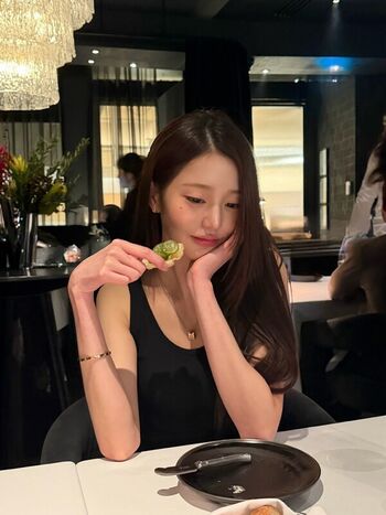 Jang Won-young