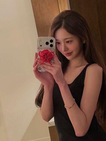 Full leaked Jang won young page private photo
