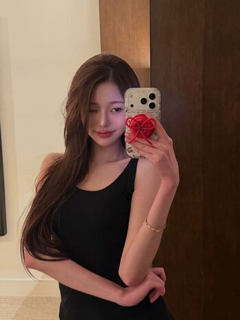 Full leaked Jang won young page private photo