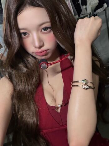 Full leaked Jang won young private photo
