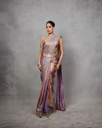 Full leaked Janhvi kapoor page private photo
