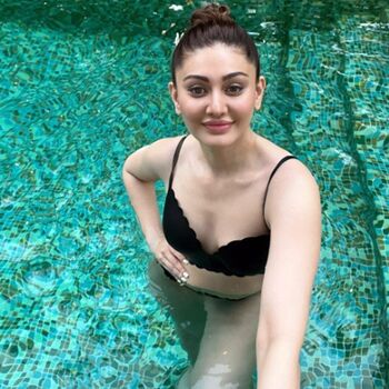 Full leaked Jariwala private photo