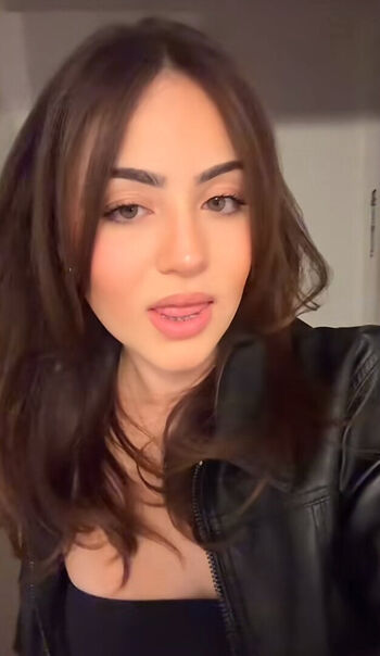 Jasmine Aveiro