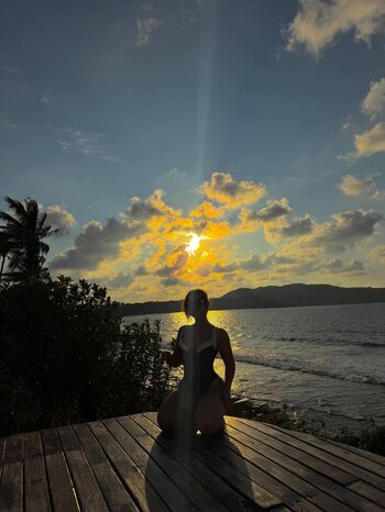 Full leaked Jasmine rguez private onlyfans photo