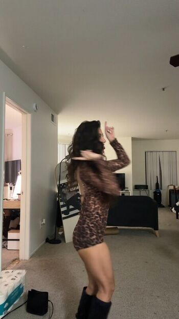 Full leaked Jasmine yi private photo
