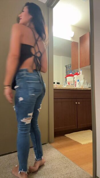 Full leaked Jasmine yi private photo