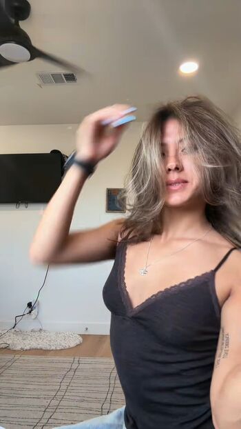 Full leaked Jasmine yi private photo