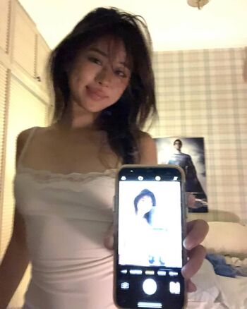 Full leaked Jassmiris private onlyfans photo