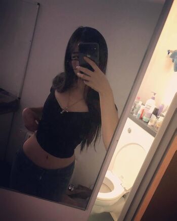 Full leaked Jassmiris private onlyfans photo