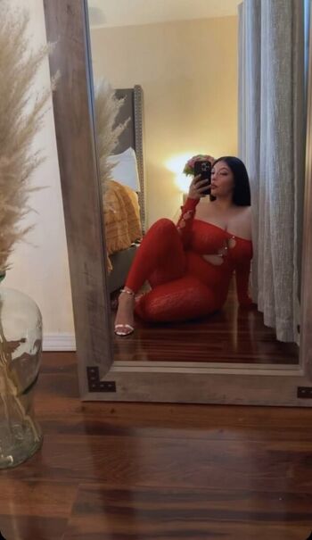 Full leaked Jaszygoddess private onlyfans photo