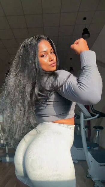 Full leaked Jayalathge bashi page private photo