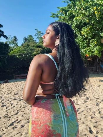 Full leaked Jayalathge bashi private photo