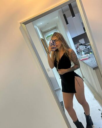 Jazmine Withe