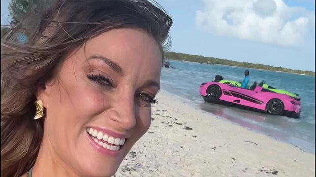 Full leaked Jeana private photo