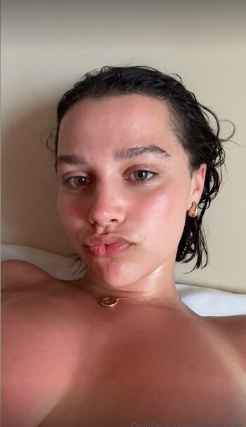 Full leaked Jeanne clrc private photo