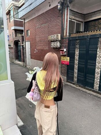 Full leaked Jeewon private photo
