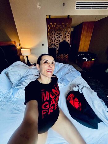 Full leaked Jehnny beth private onlyfans photo