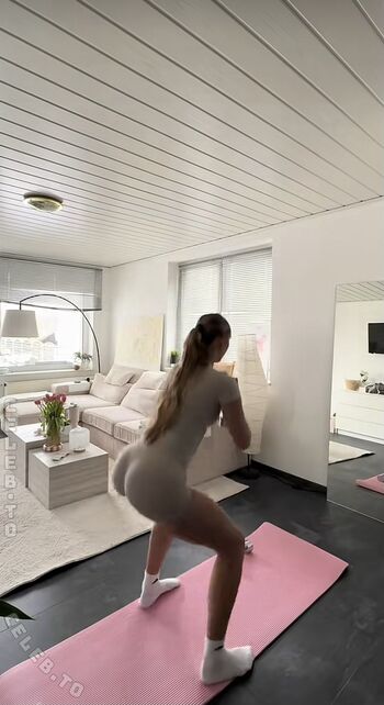 Full leaked Jellefeline page private onlyfans photo